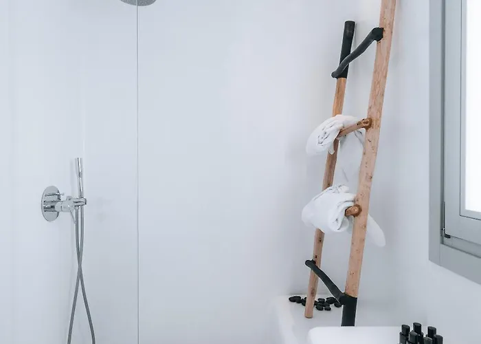 Eight Infinity -- Cliffside -- *