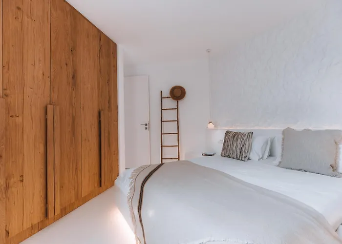 Eight Infinity -- Cliffside -- * Plaka (Milos)